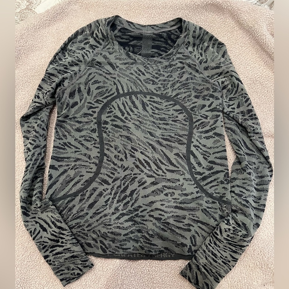 Lululemon swift tech long sleeve shirt race length